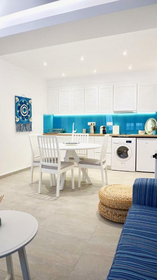 Cycladic Style Apt In Athens Apartment Exterior photo